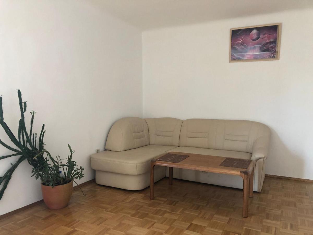 A Private Room In A Shared Apartment Wien Ngoại thất bức ảnh